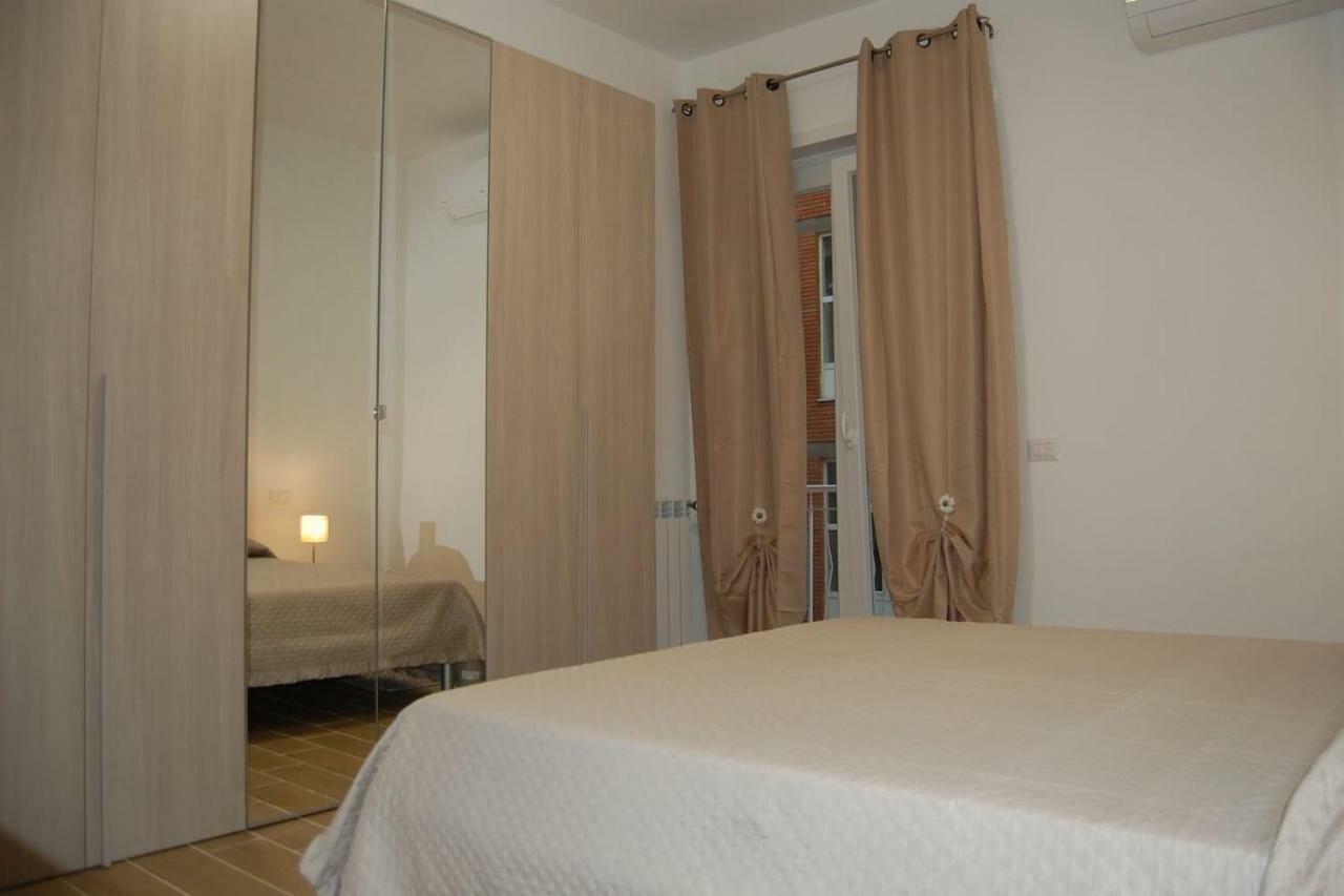 La Casa Di Nina Apartment มินตูร์โน ภายนอก รูปภาพ